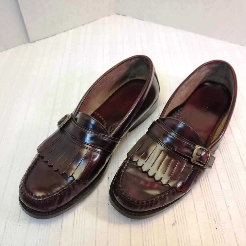 GUC. Bass Parker Buckle Kiltie Loafer 11M